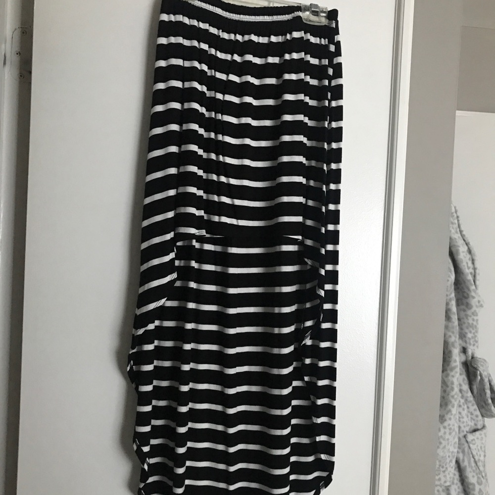High low skirt